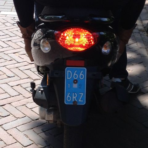 D66
