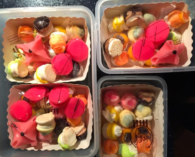 Schep Petit Fours