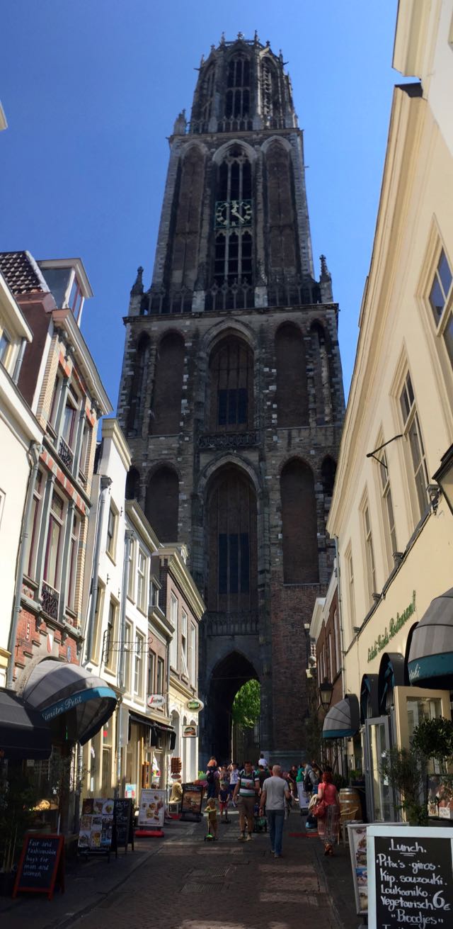 Dom